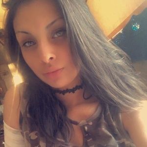 Meet your Posher, Deeja